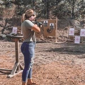 Meet your Posher, Hailey